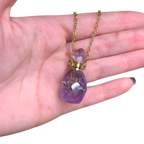 Colliers en forme de fioles