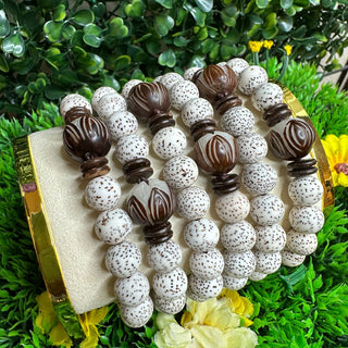 Bracelets en bois
