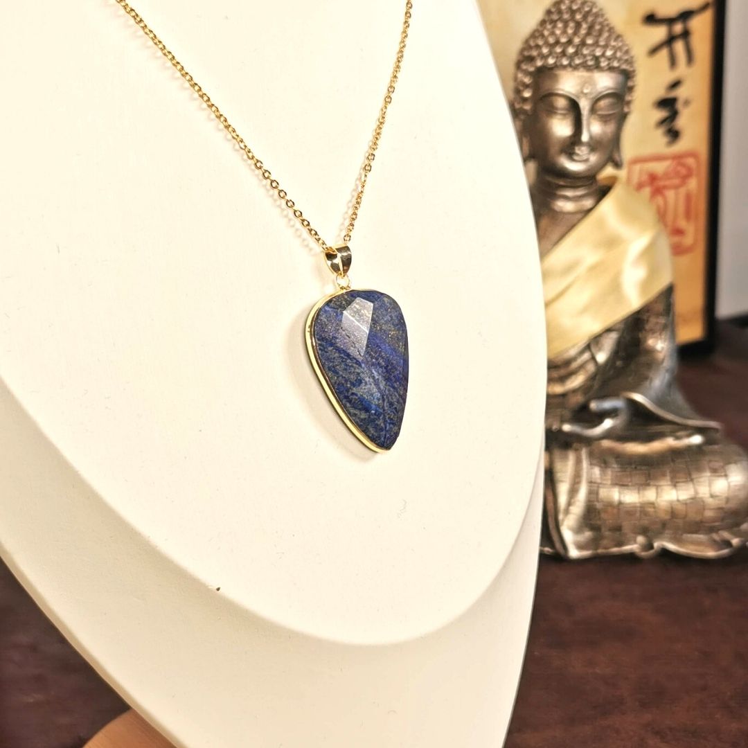 Pendentifs en pierres naturelles