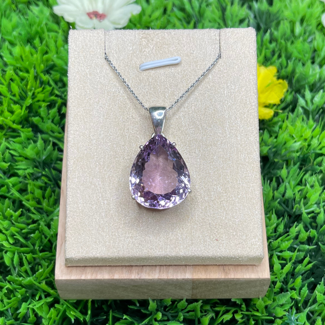Pendentif Améthyste Rose de France