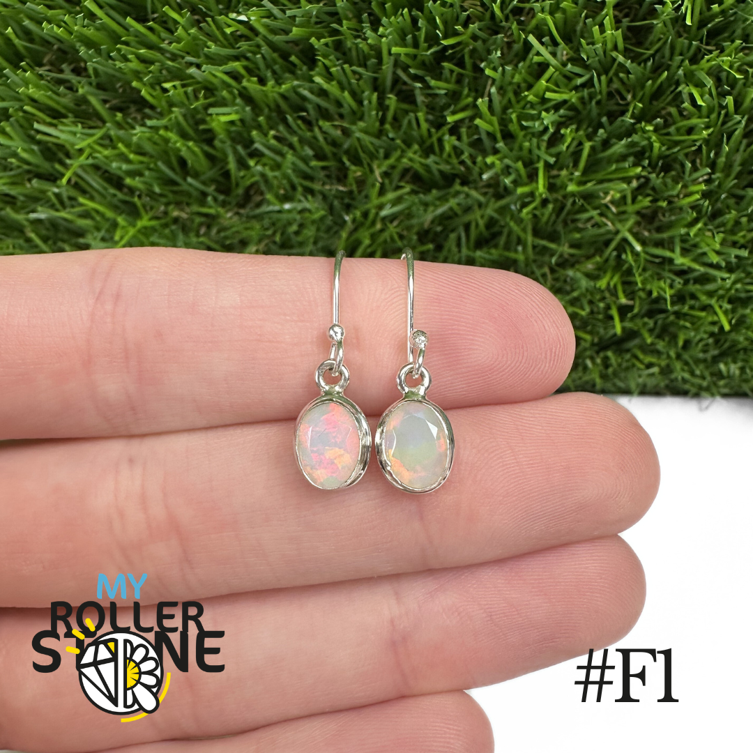 Boucles d'oreilles Opale Éthiopienne Ovale Rebord 9X8 MM En Argent 925
