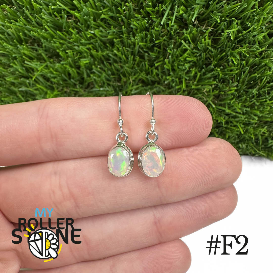 Boucles d'oreilles Opale Éthiopienne Ovale Rebord 9X8 MM En Argent 925