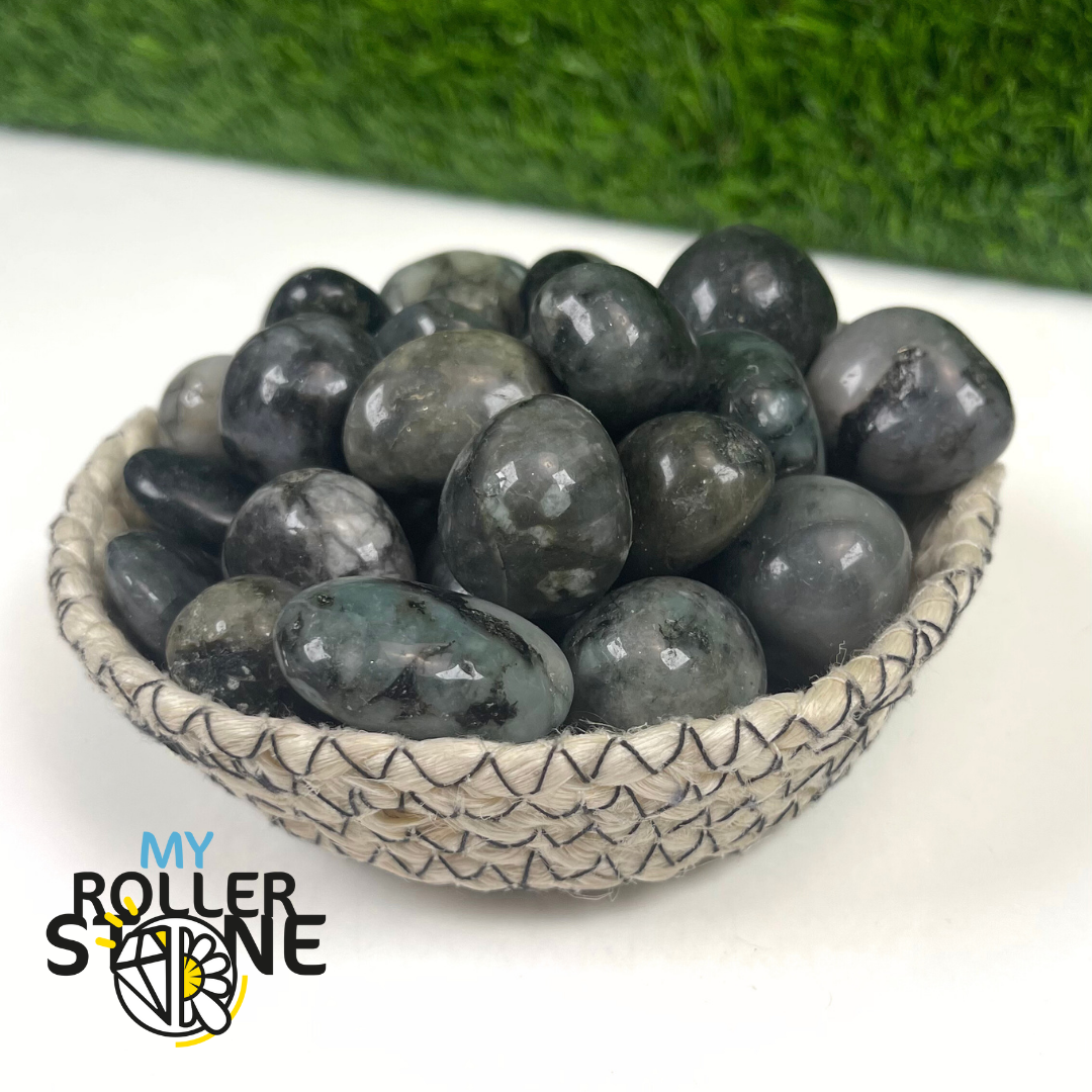 Pierres roulées en Émeraude (Taille Moyenne)