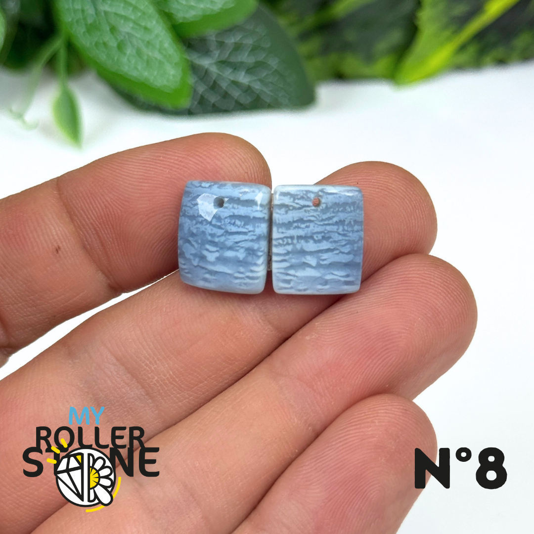 Paire de Cabochons percé en Opale bleue pour Boucles d'oreilles