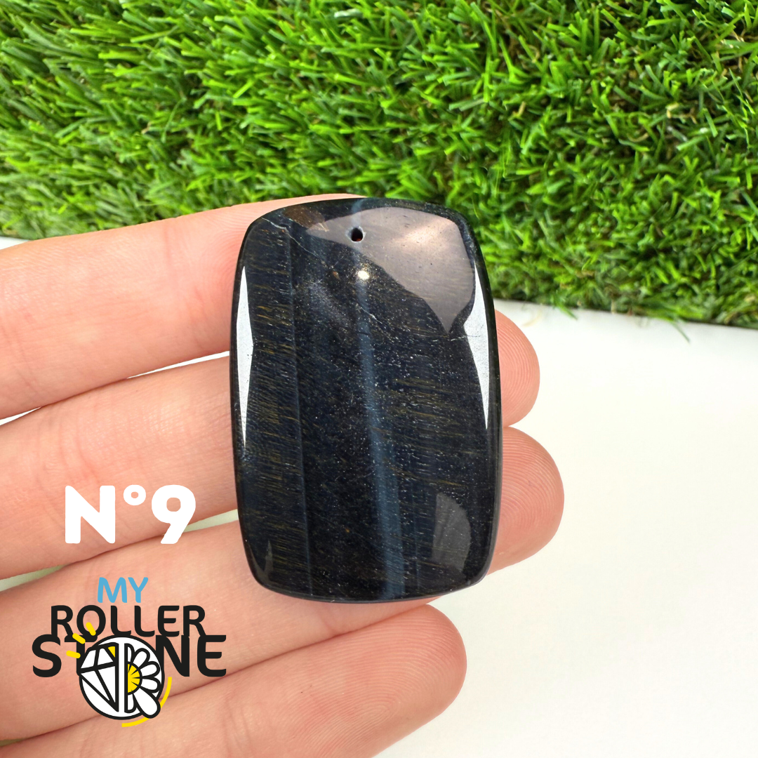 Pendentif Oeil de Faucon Percé 5A