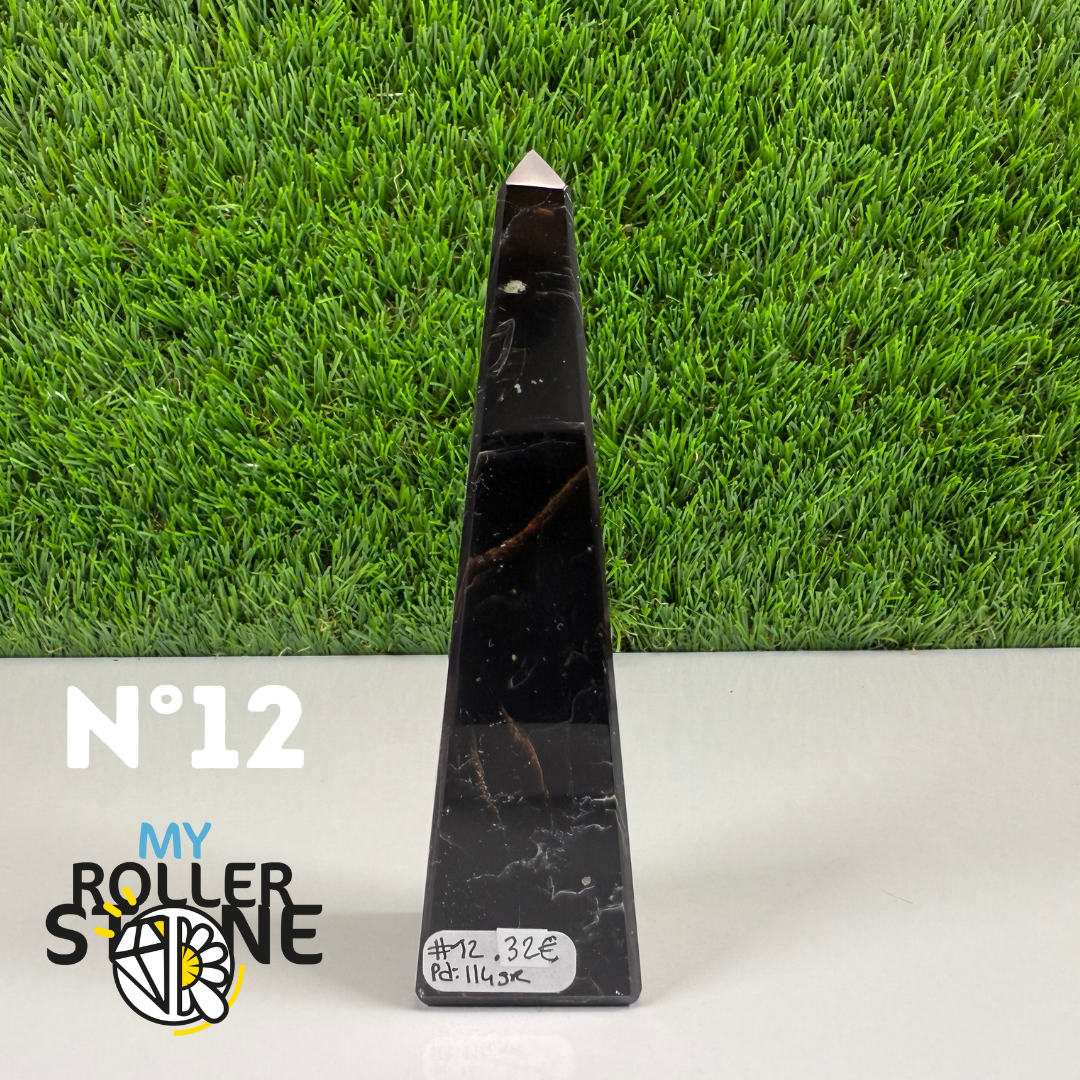 Obélisque en Tourmaline noire