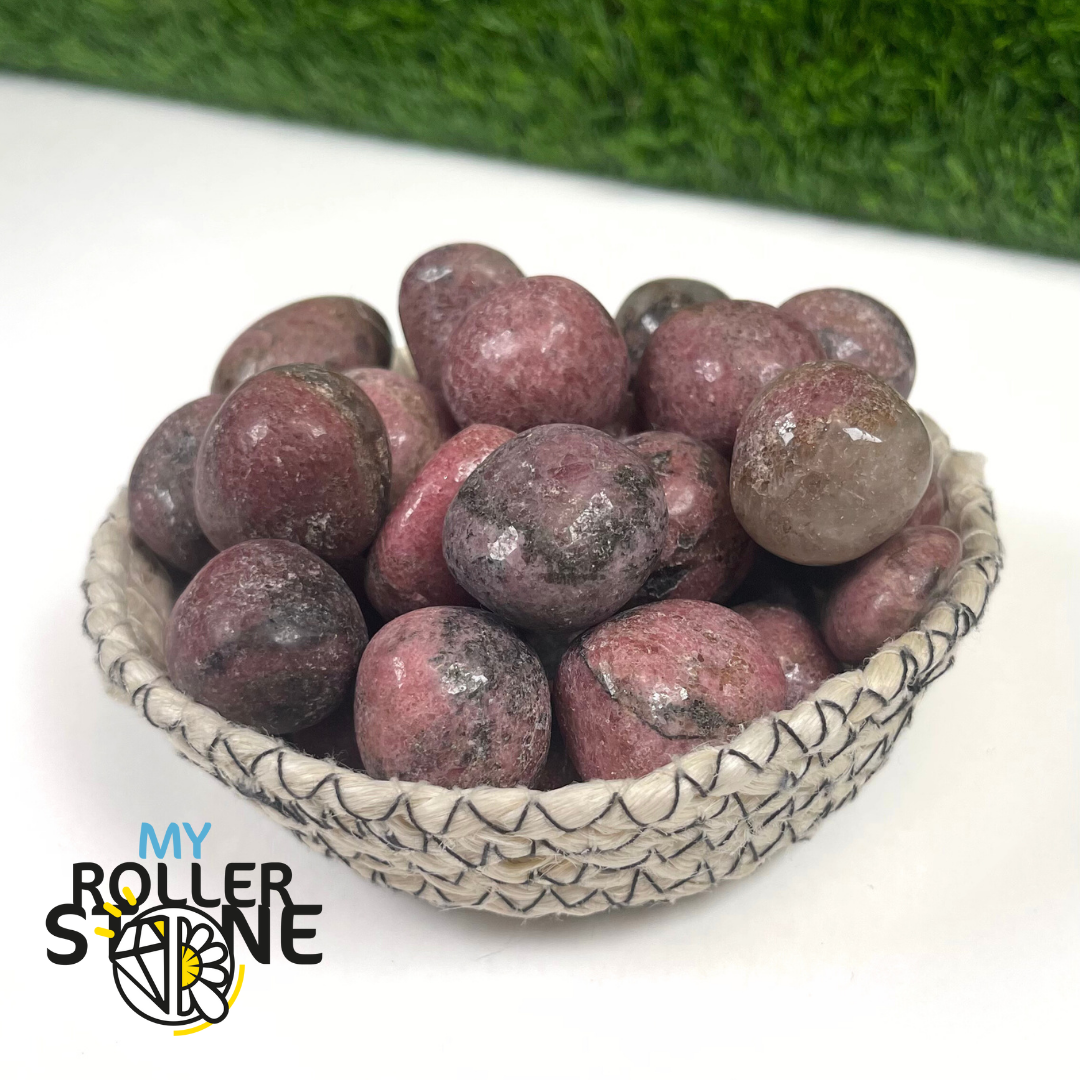 Pierres roulées en Rhodonite (Taille moyenne)