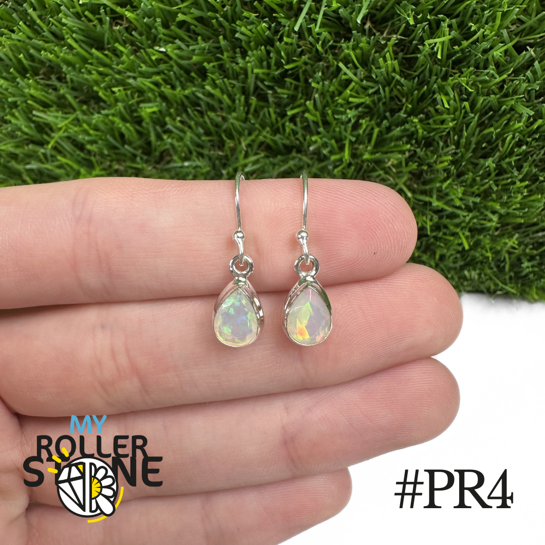 Boucles d'oreilles Opale Éthiopienne Poire Rebord 9X7 MM En Argent 925