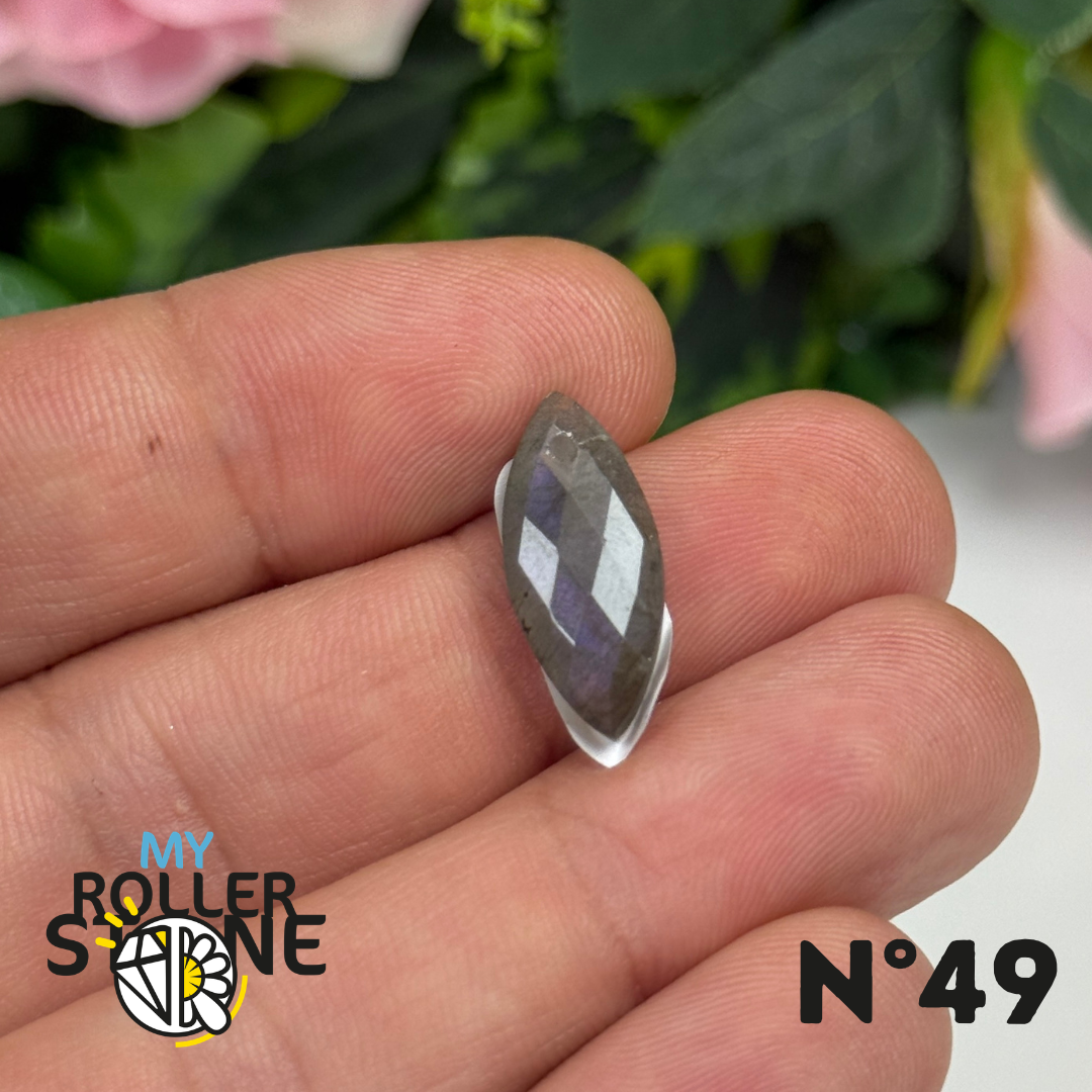 Pendentif Percé Spectrolite Violette Facettée
