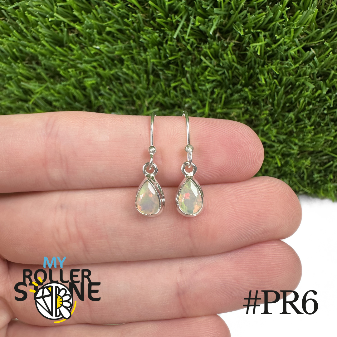 Boucles d'oreilles Opale Éthiopienne Poire Rebord 9X7 MM En Argent 925