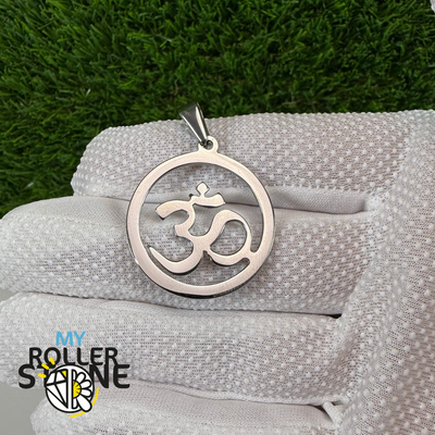 Pendentif Om Acier Inoxydable argenté
