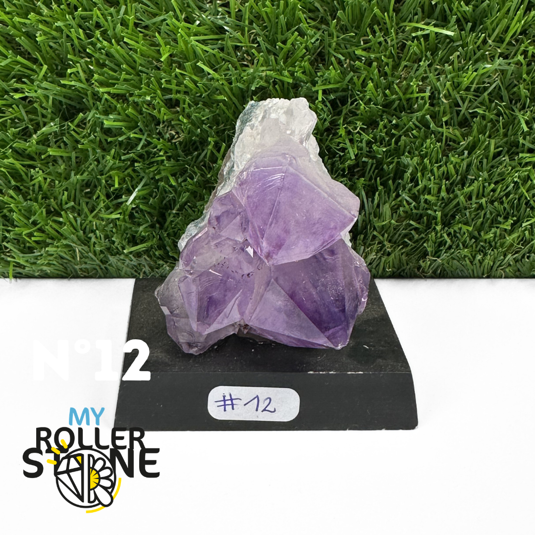 Améthyste sur socle