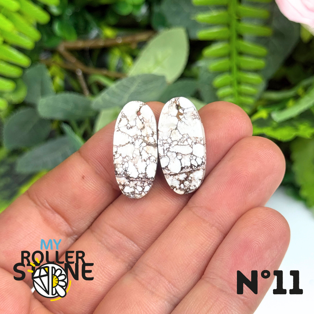 Paire de Cabochon percé en Magnésite Cheval Sauvage pour Boucles d'oreilles