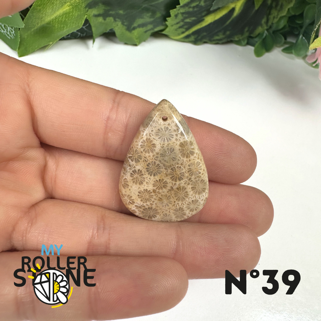 Pendentif Chrysanthème Forme Libre 5A