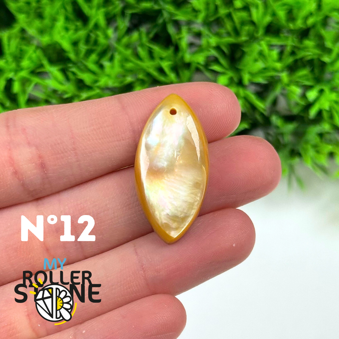 Pendentif Percé Nacre 5A