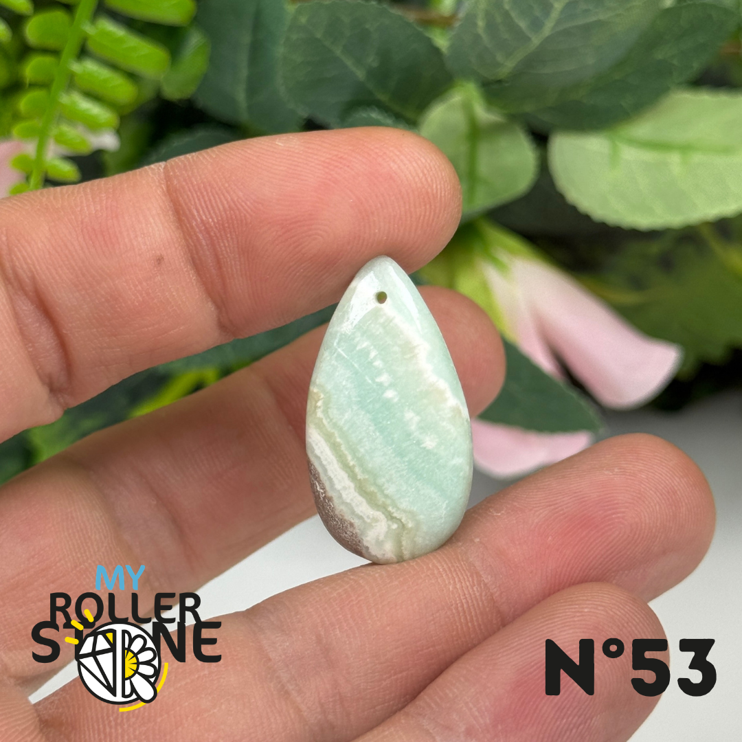 Pendentif Percé en Calcite Bleue des Caraïbes 5A