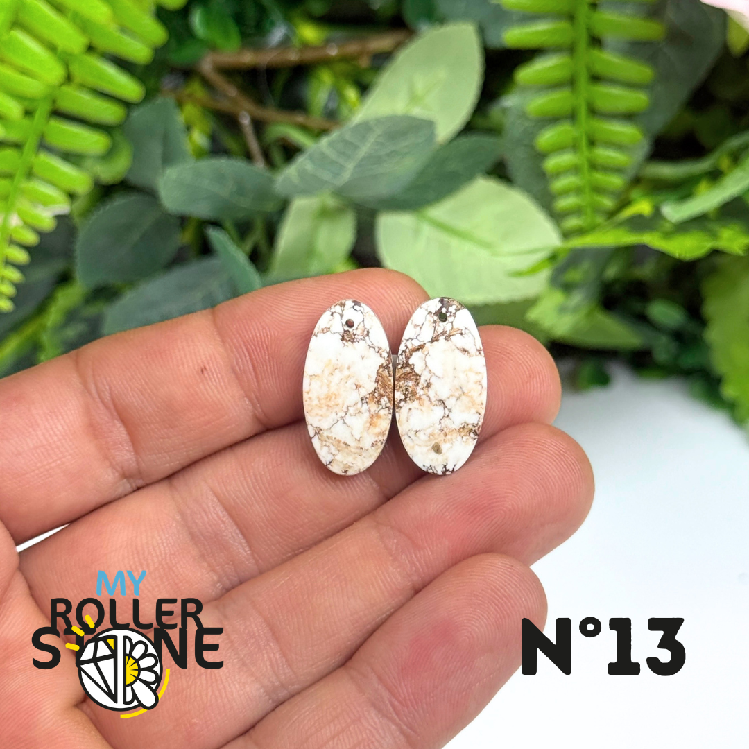 Paire de Cabochon percé en Magnésite Cheval Sauvage pour Boucles d'oreilles