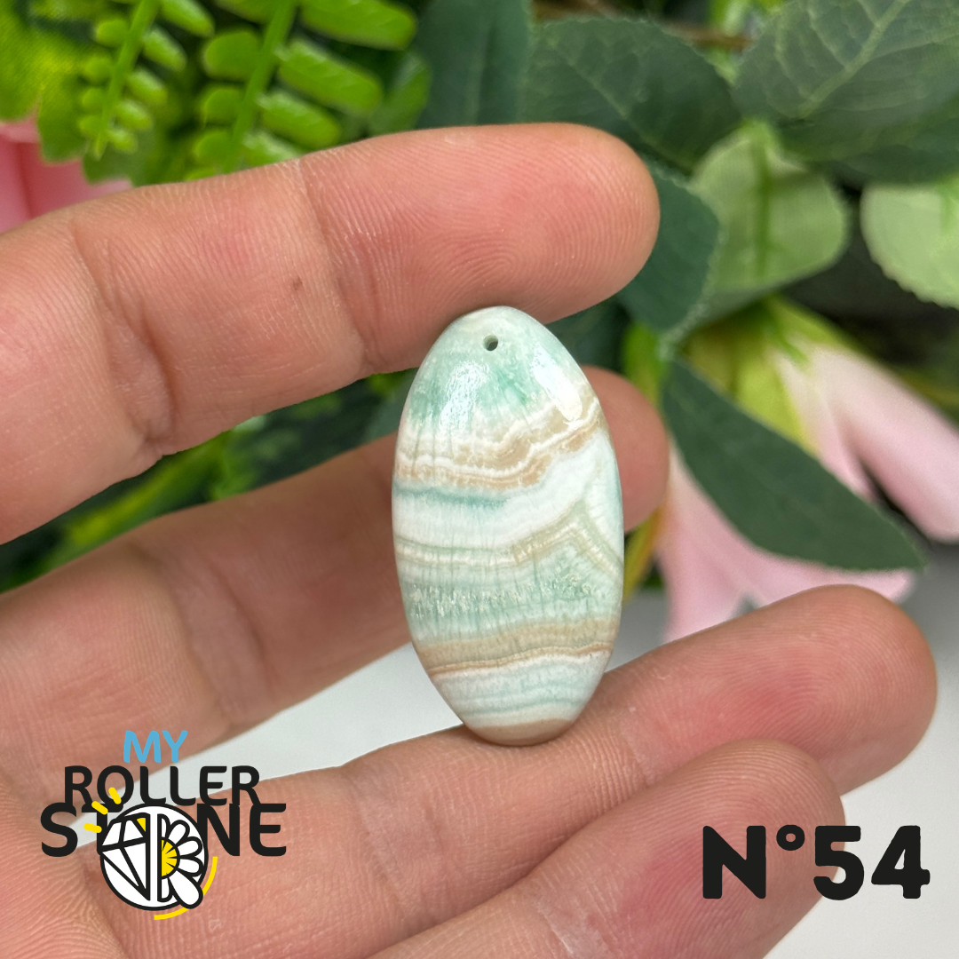 Pendentif Percé en Calcite Bleue des Caraïbes 5A