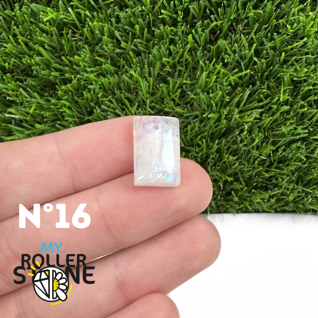 Petit Pendentifs Pierre de lune Forme Libre 5A