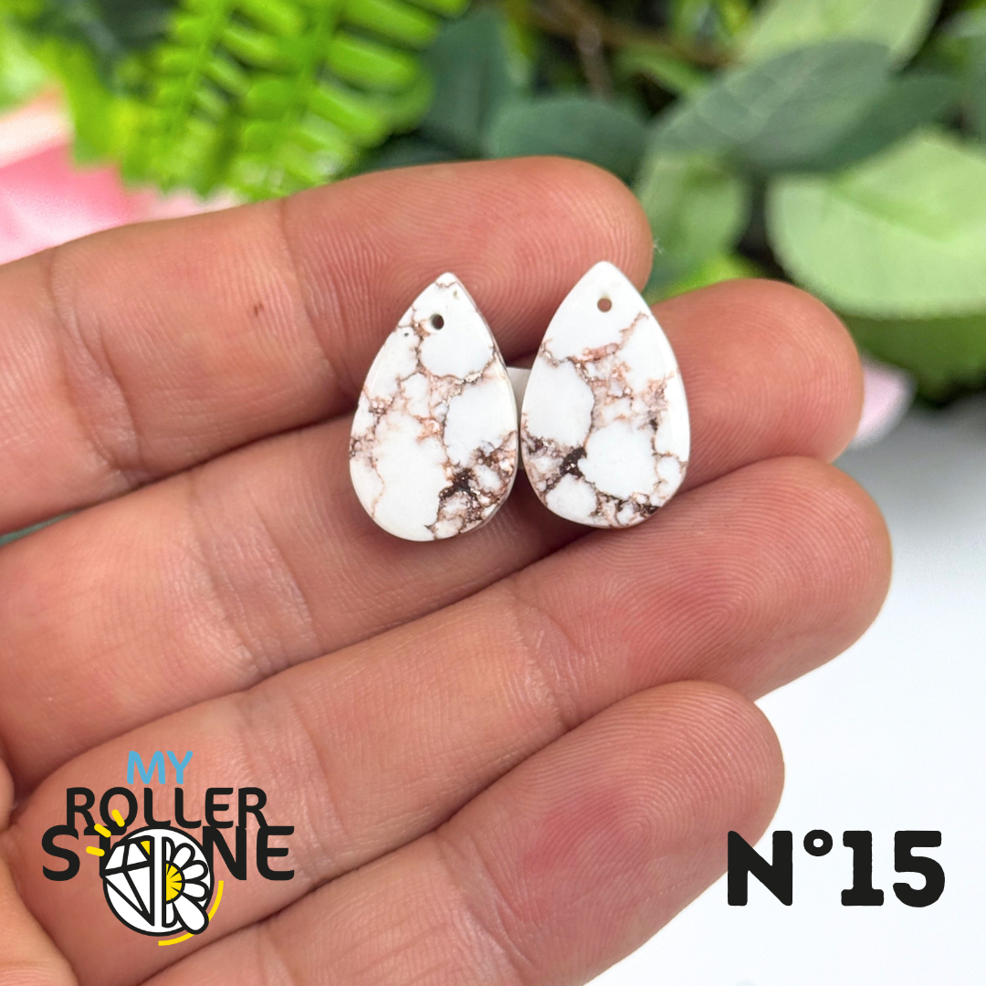 Paire de Cabochon percé en Magnésite Cheval Sauvage pour Boucles d'oreilles