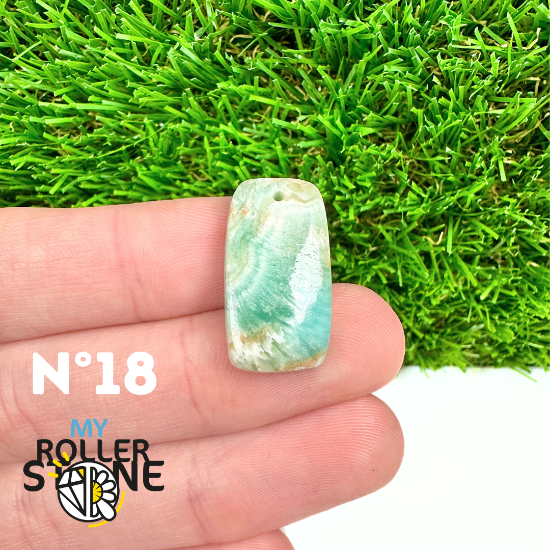 Pendentif Percé Calcite Cambrienne Bleue 5A