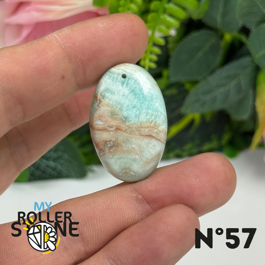 Pendentif Percé en Calcite Bleue des Caraïbes 5A