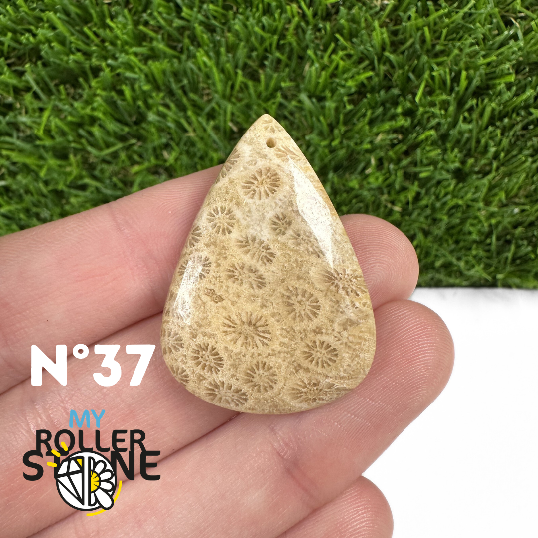 Pendentif Chrysanthème Forme Libre 5A