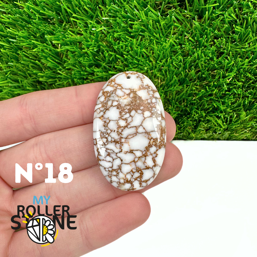 Pendentif en Magnésite « Cheval Sauvage »