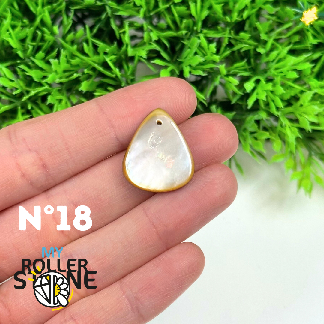 Pendentif Percé Nacre 5A