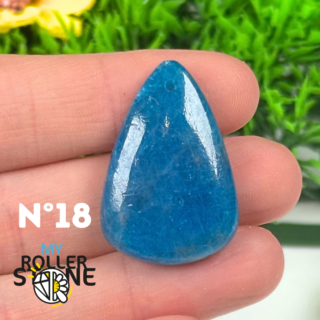 Pendentif Apatite bleue 5A