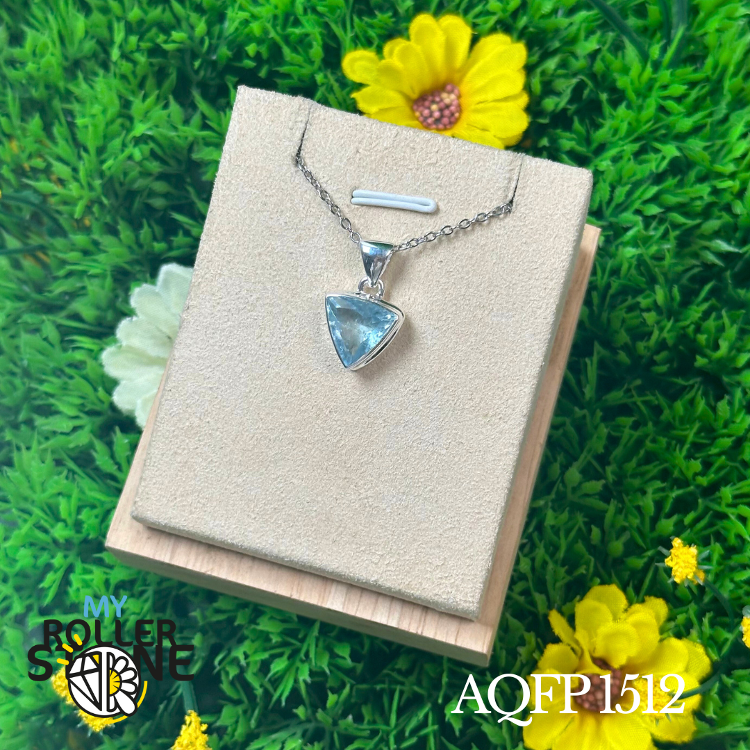 Pendentif solitaire triangle Aigue marine #AQFP 1512