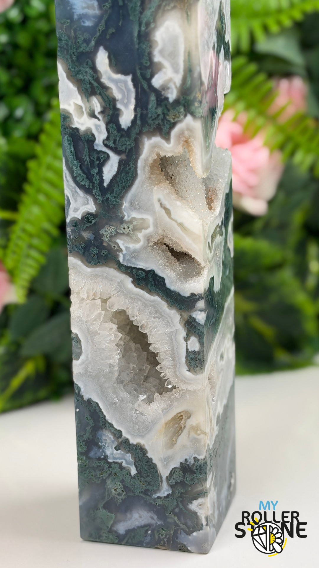 Grande Pointe Pierre en Agate Mousse