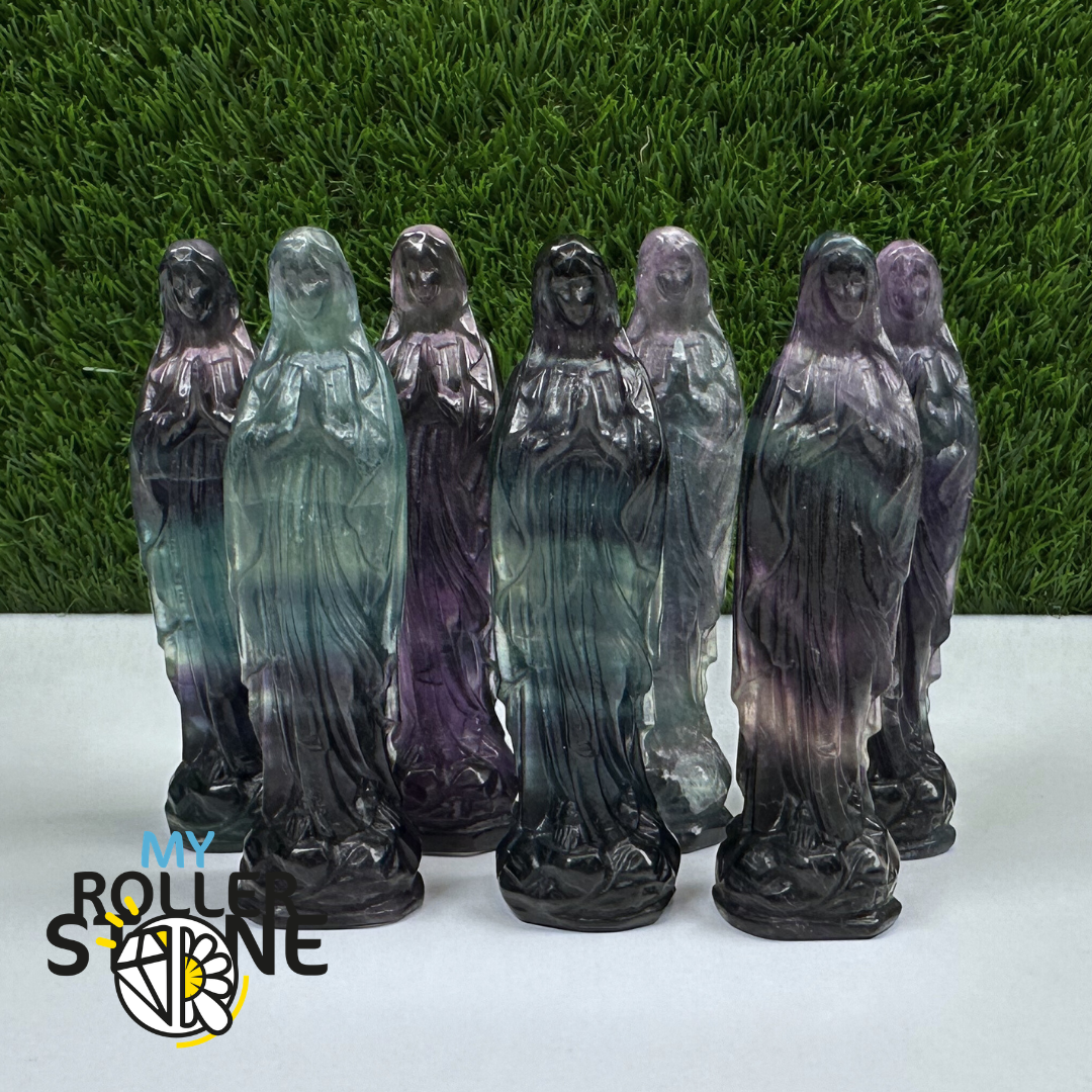 Statuette Vierge Marie en Fluorite Arc-en-Ciel
