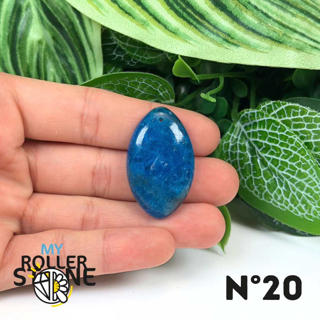Pendentif Apatite bleue 5A