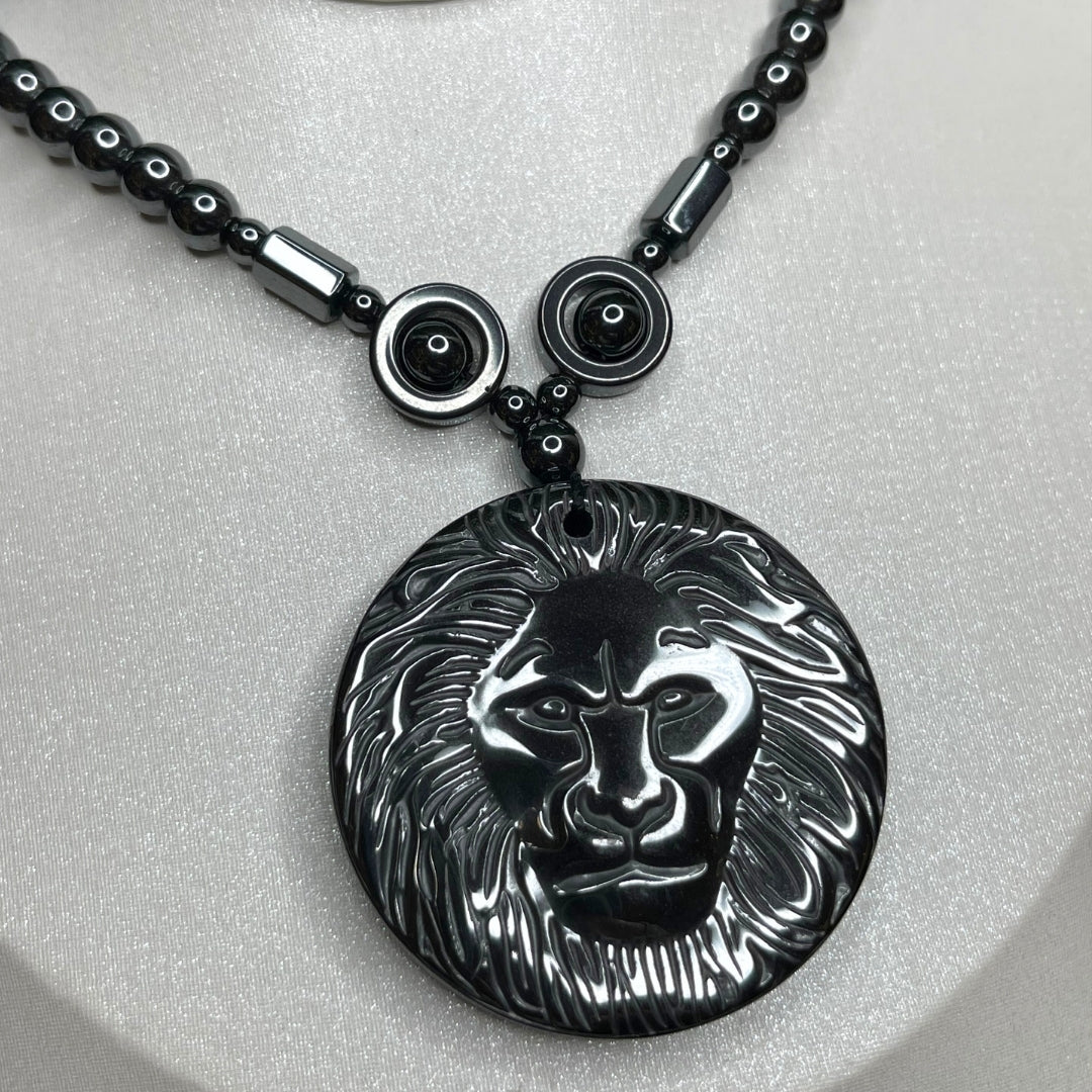 Grand Collier en Hématite Tête de Lion