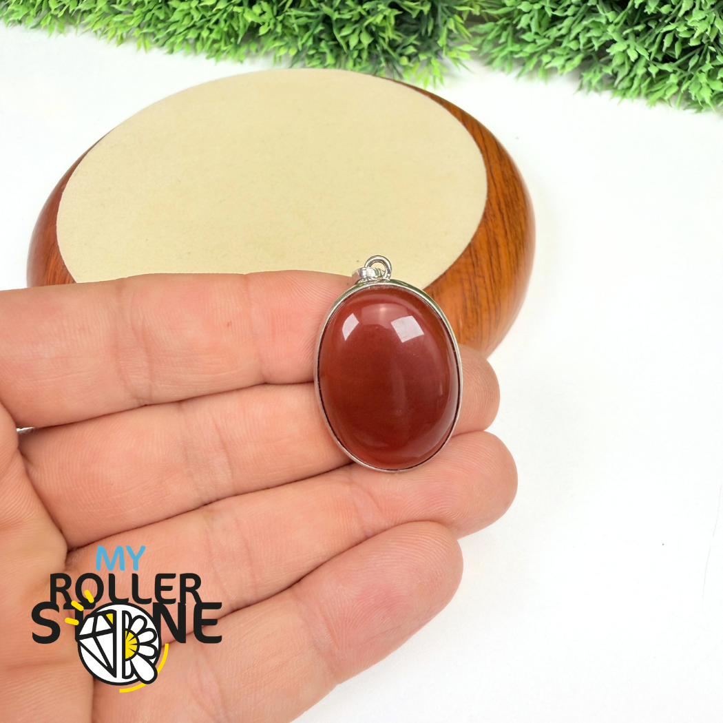 Pendentif Ovale Cornaline serti