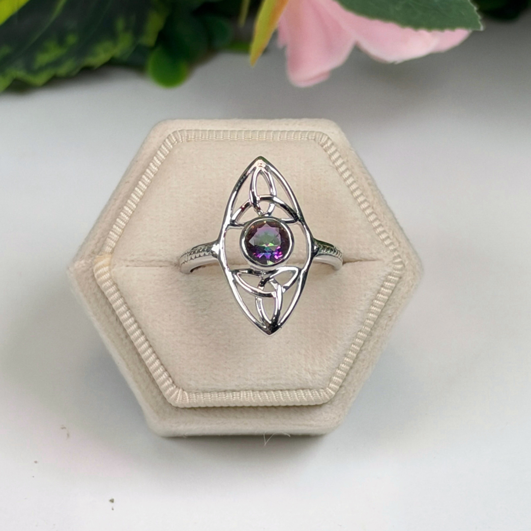 Bague Celtique en Argent 925 et Topaze Mystique Facettée