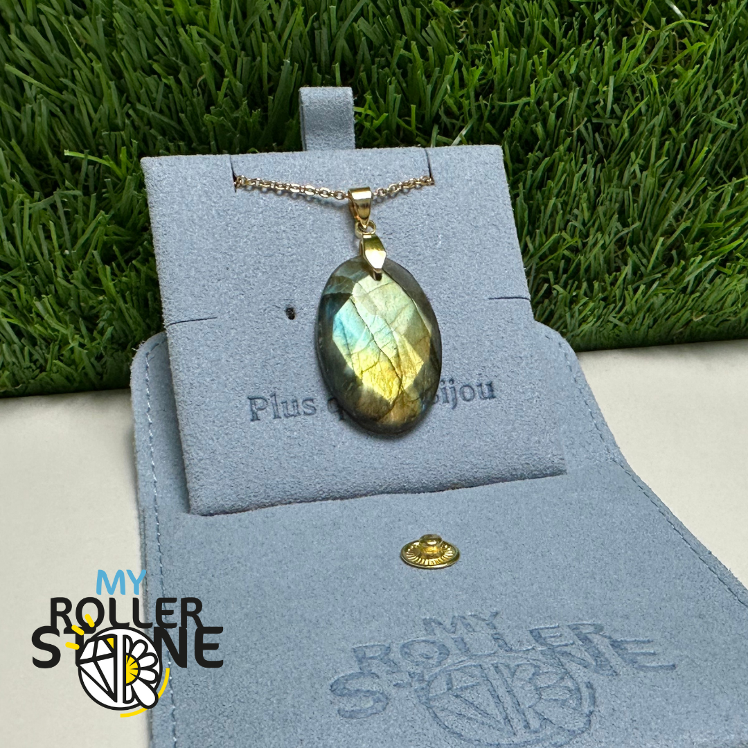 Cabochon Labradorite forme Libre Facettée
