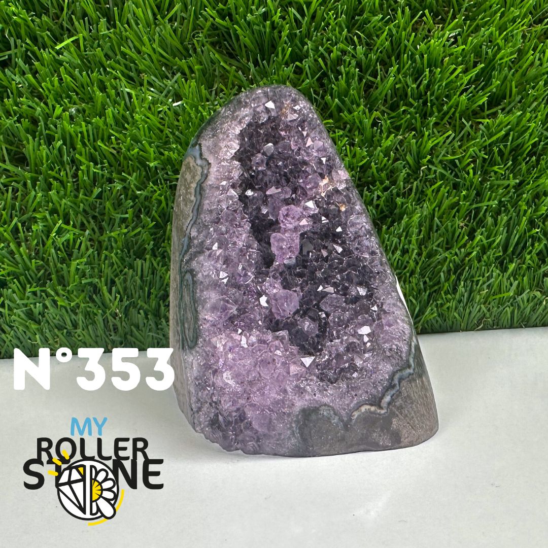 Géode Améthyste du Brésil #353