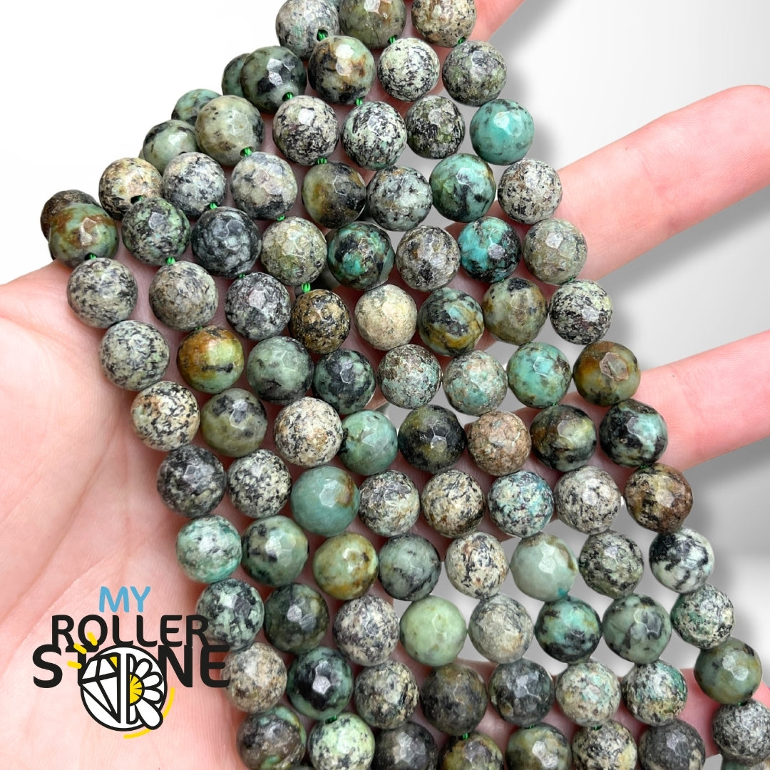 Perle Turquoise Africaine facettée 8 MM