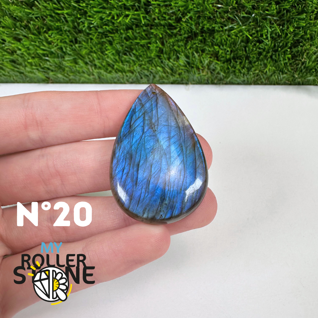 Pendentif Labradorite blue fire percé 5A