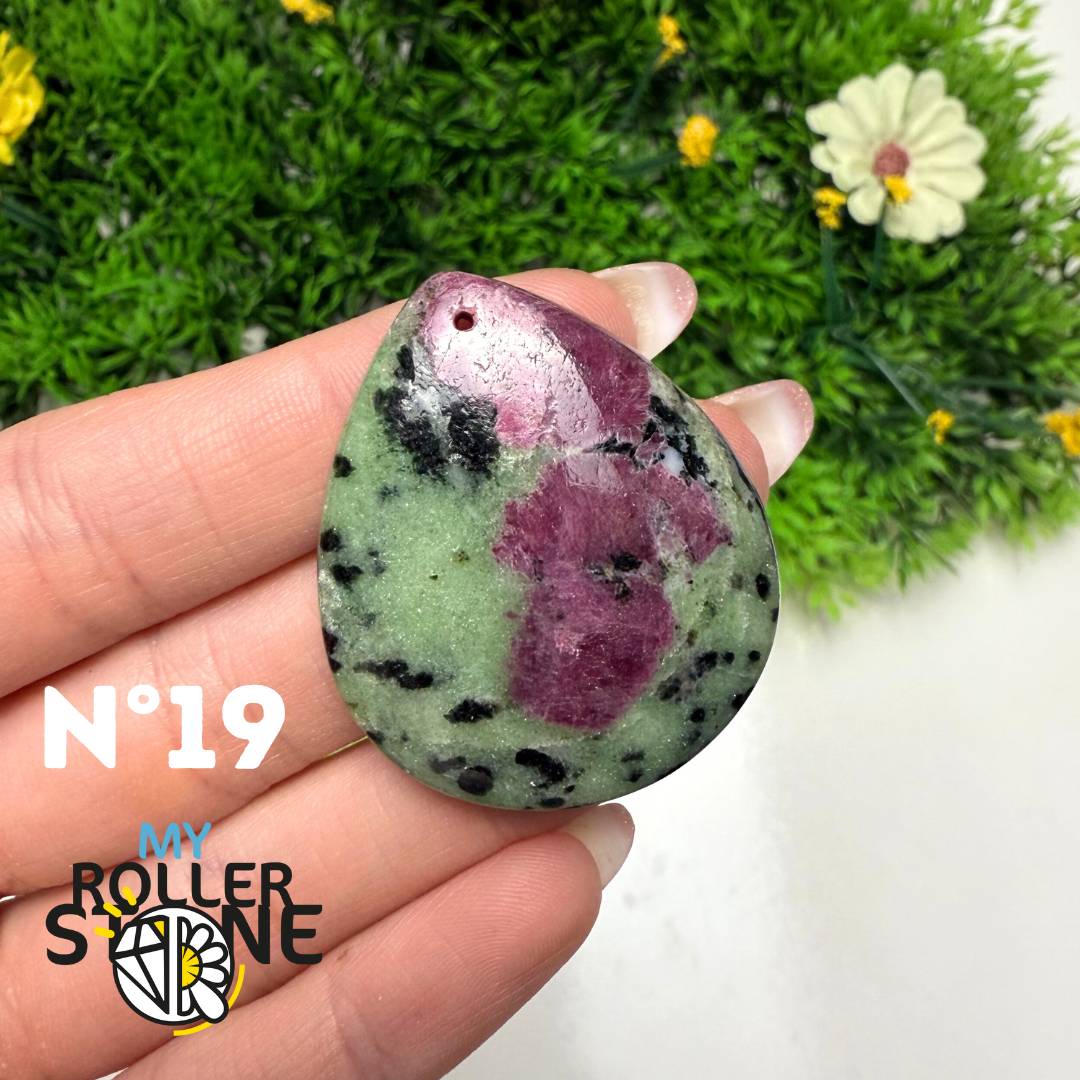 Pendentif Ruby Zoïsite 5A percé