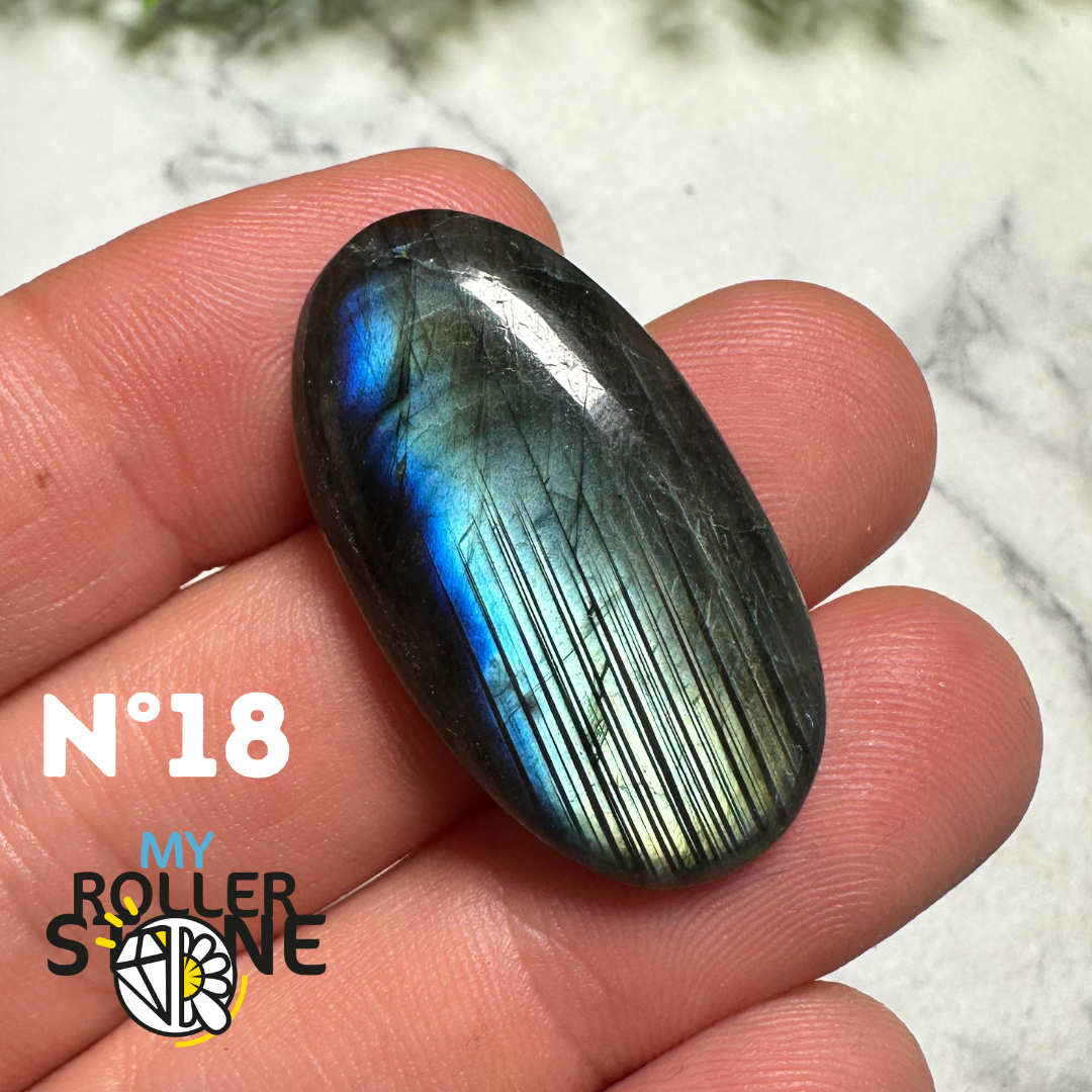 Cabochon Labradorite forme Libre