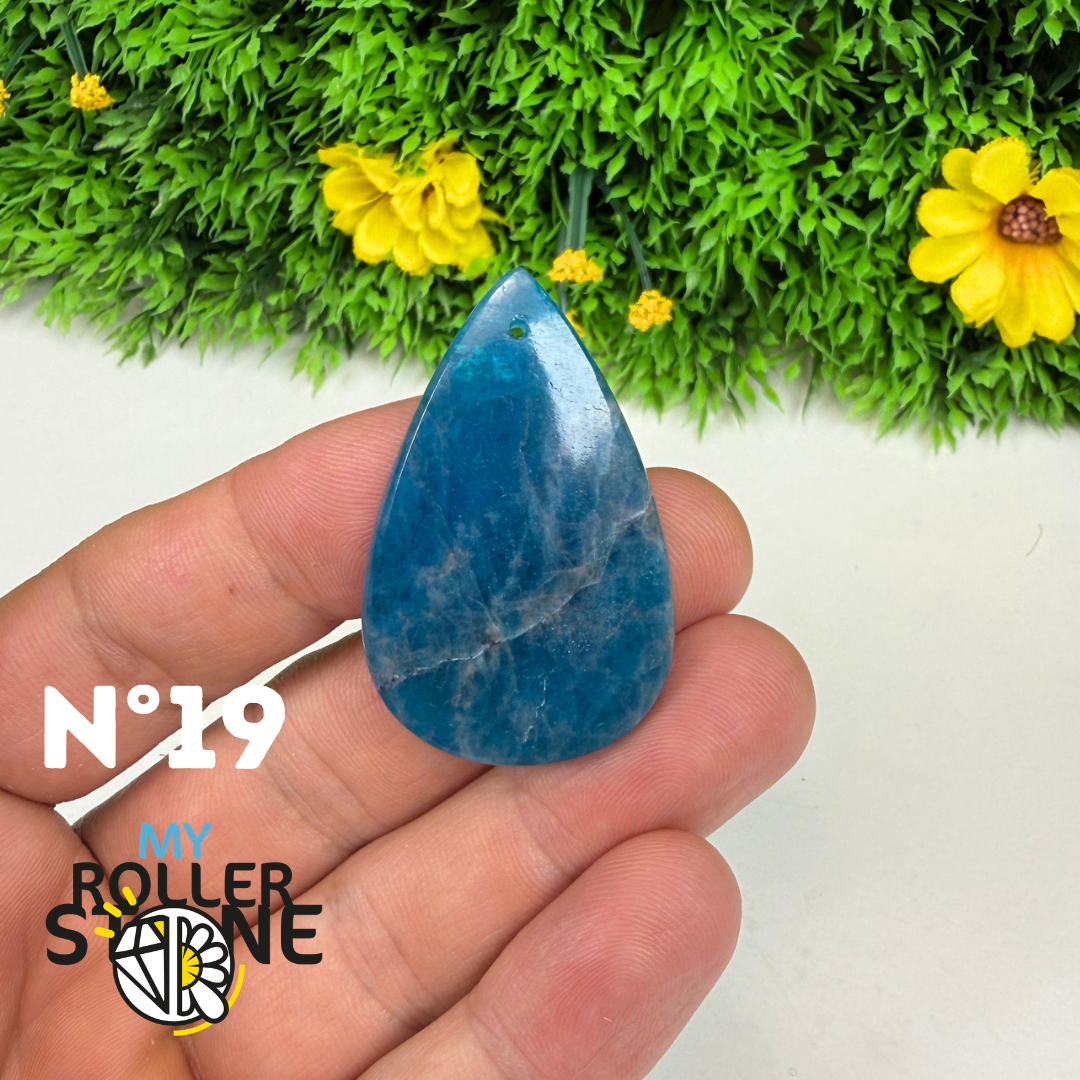 Pendentif Apatite bleue 3A