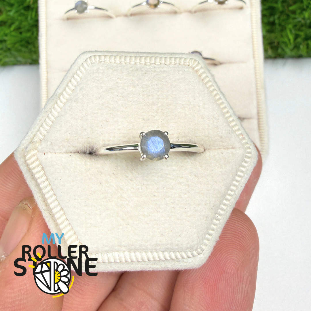 Bague Solitaire Labradorite facettée rond (4 tailles)