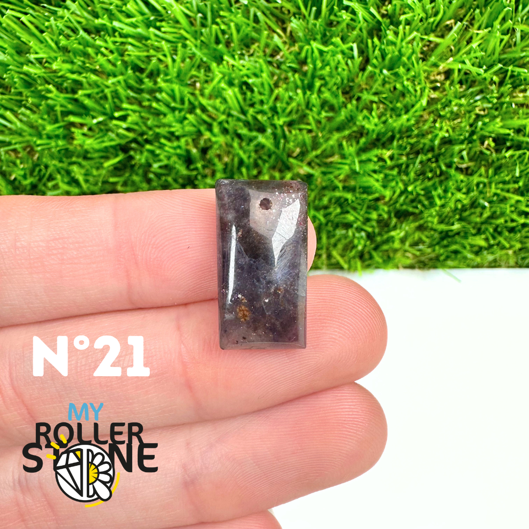 Pendentif Percé Iolite et Pierre de Soleil 5A