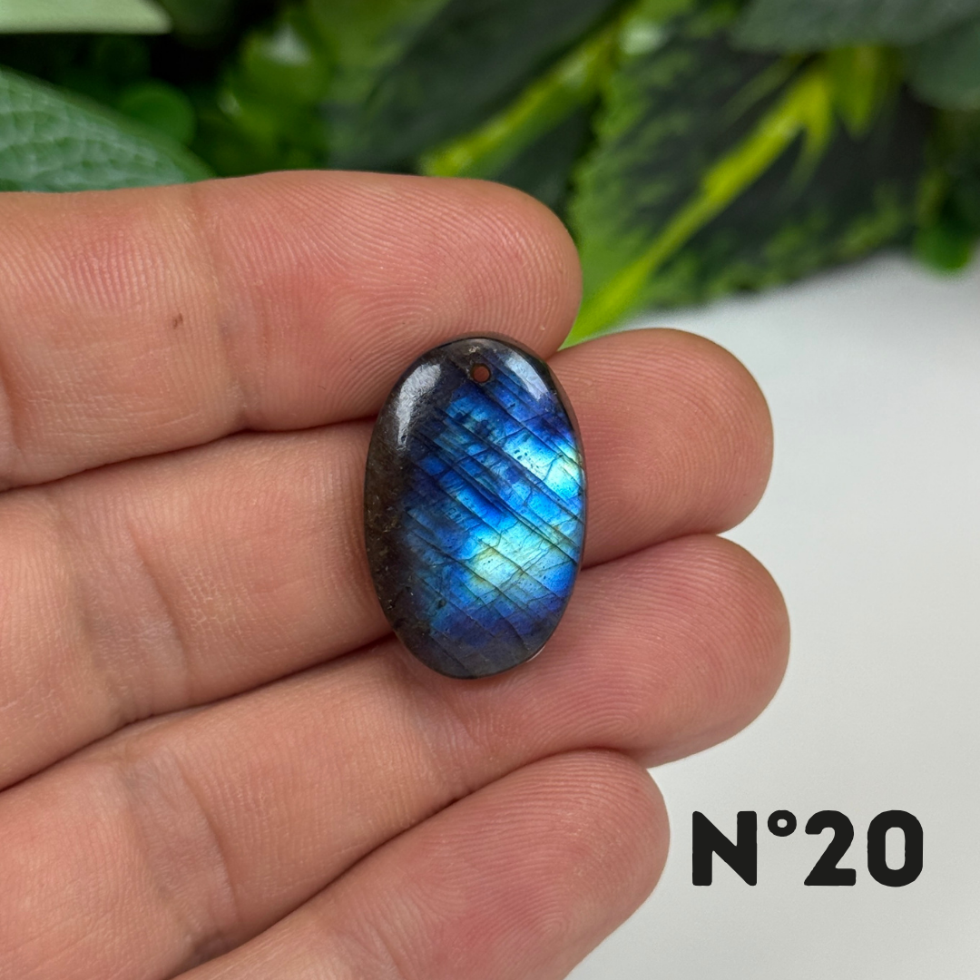 Pendentif Labradorite Blue fire percé 5A