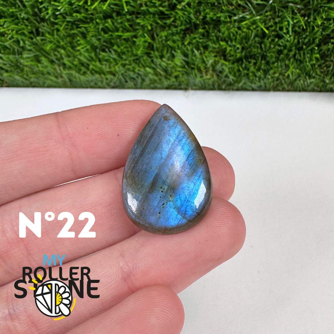 Pendentif Labradorite blue fire percé 5A