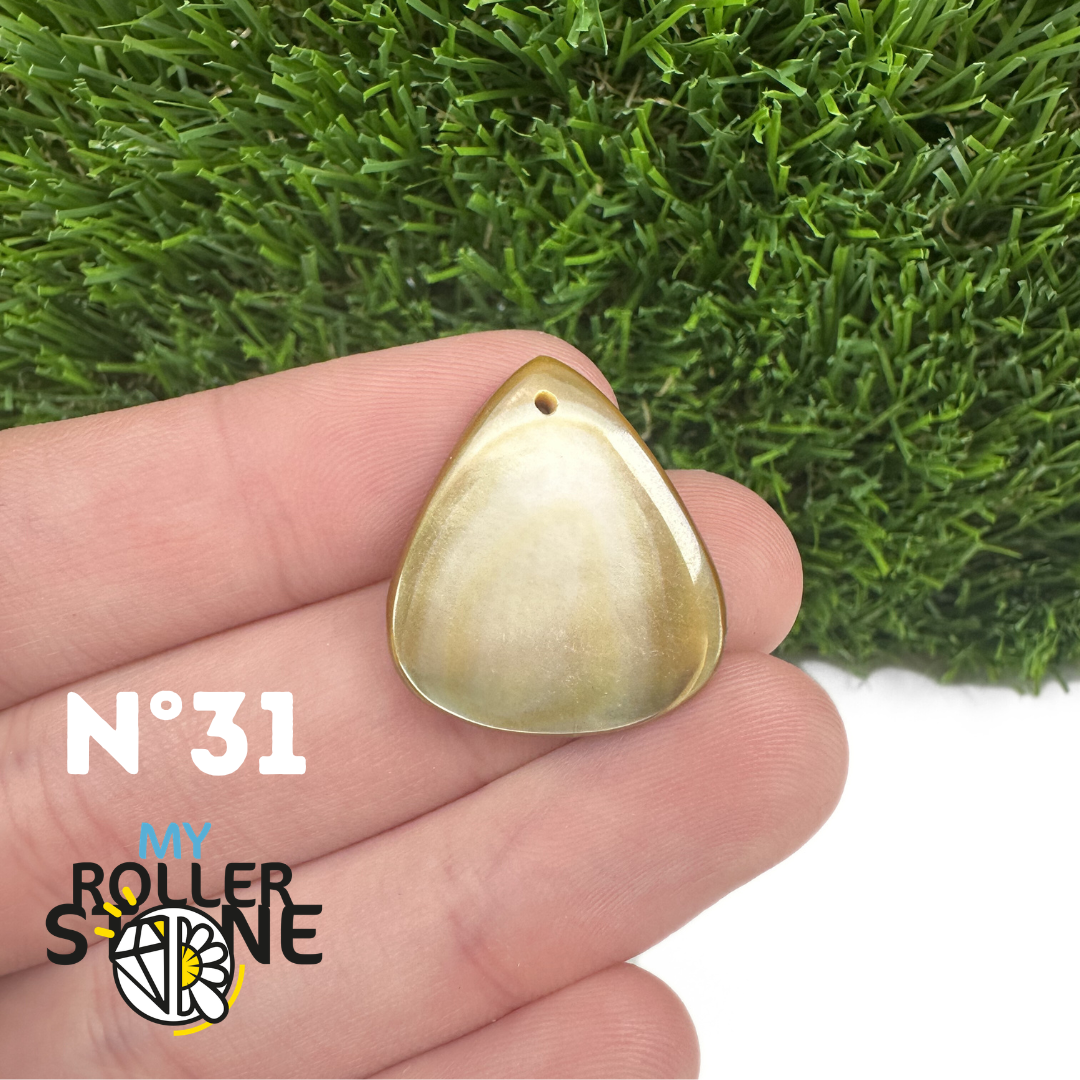 Pendentif Percé Nacre 5A