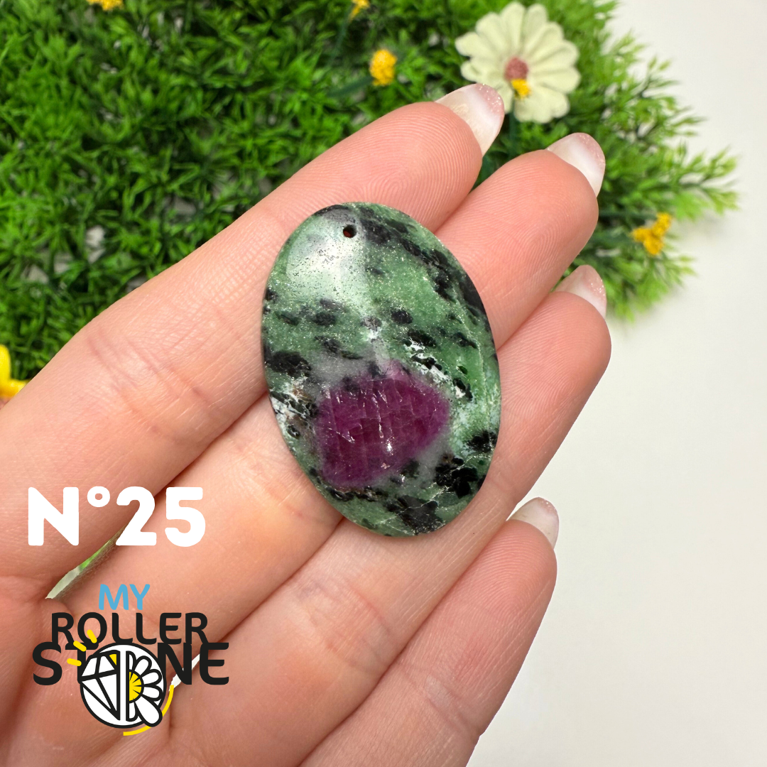 Pendentif Ruby Zoïsite 5A percé
